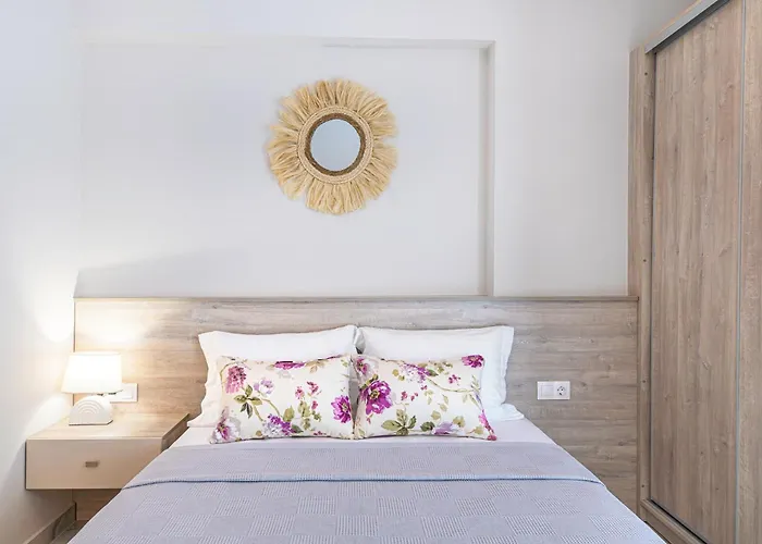 Casa Helone 公寓 *