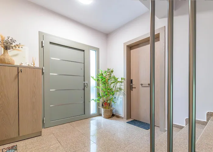 公寓 Casa Helone 波利克罗诺