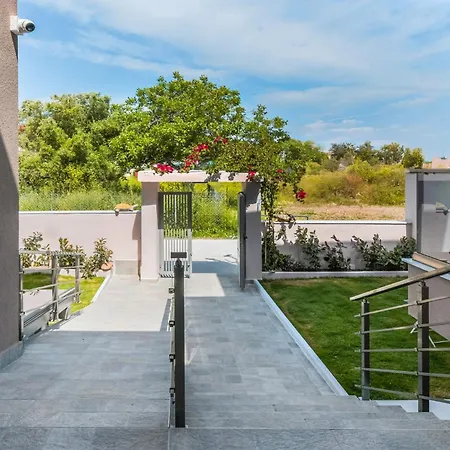 Apartment Casa Helone