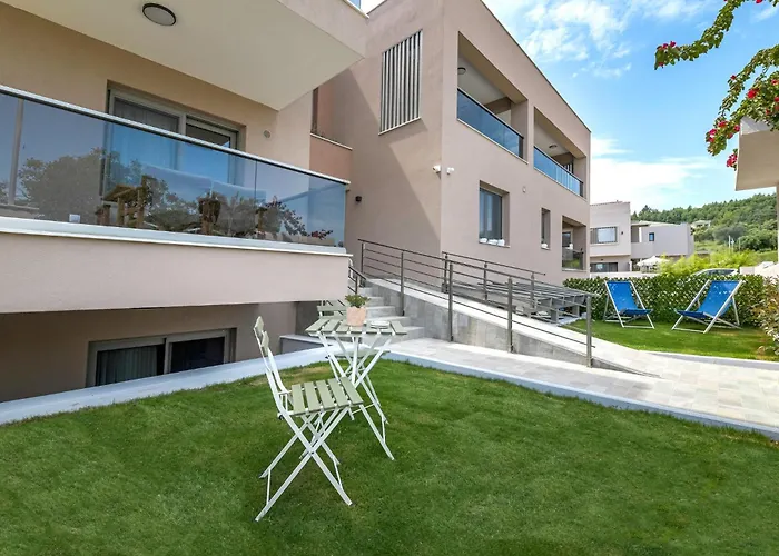 Apartment Casa Helone